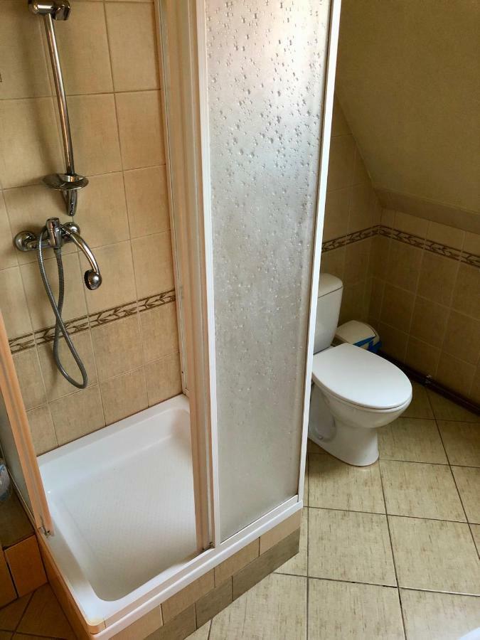 Apartamenty U Krysi Witow  Luaran gambar